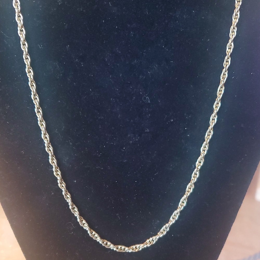 Elegant Gold Tone Rope Chain Necklace 30"